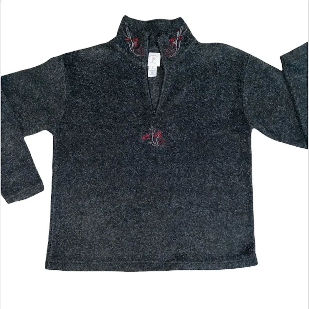 Vintage VS country embroidered pullover